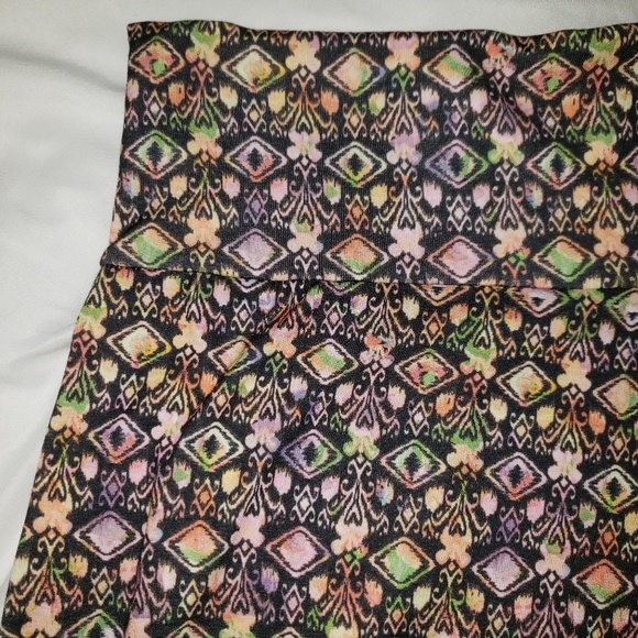 Lularoe 2XL Azure black with multicolored A line - Picture 3 of 8